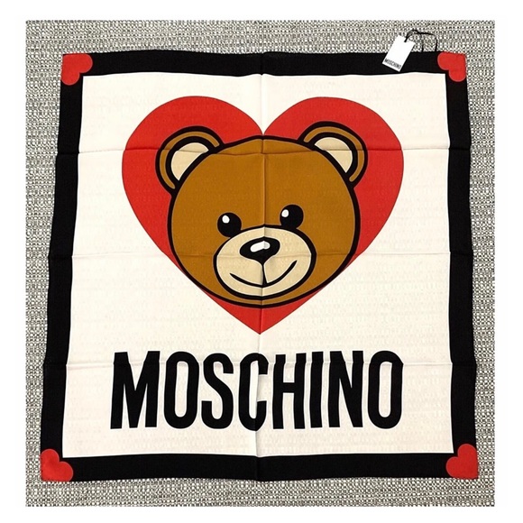NWT MOSCHINO Signature Teddy Bear Red ❤️100% Silk Large Wrap/Scarf - Picture 2 of 9